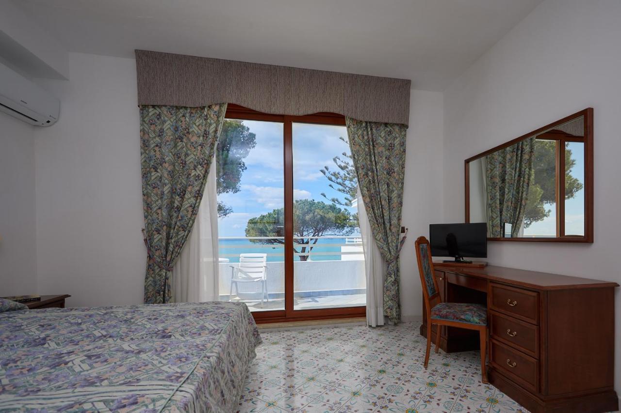 Hotel La Castellana Belvedere Marittimo Buitenkant foto