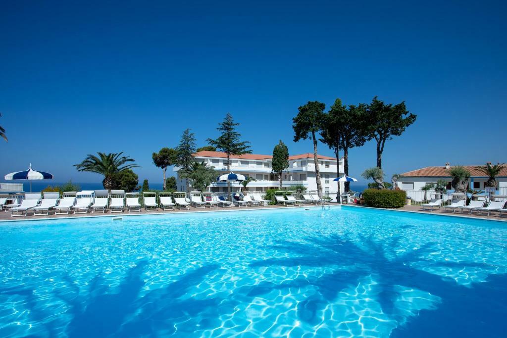 Hotel La Castellana Belvedere Marittimo Buitenkant foto