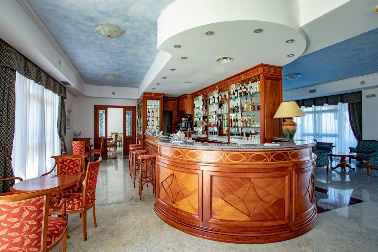 Hotel La Castellana Belvedere Marittimo Buitenkant foto