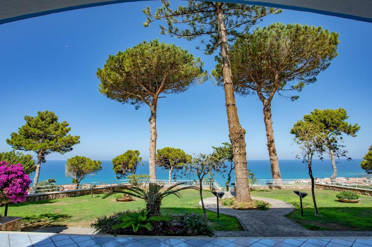 Hotel La Castellana Belvedere Marittimo Buitenkant foto